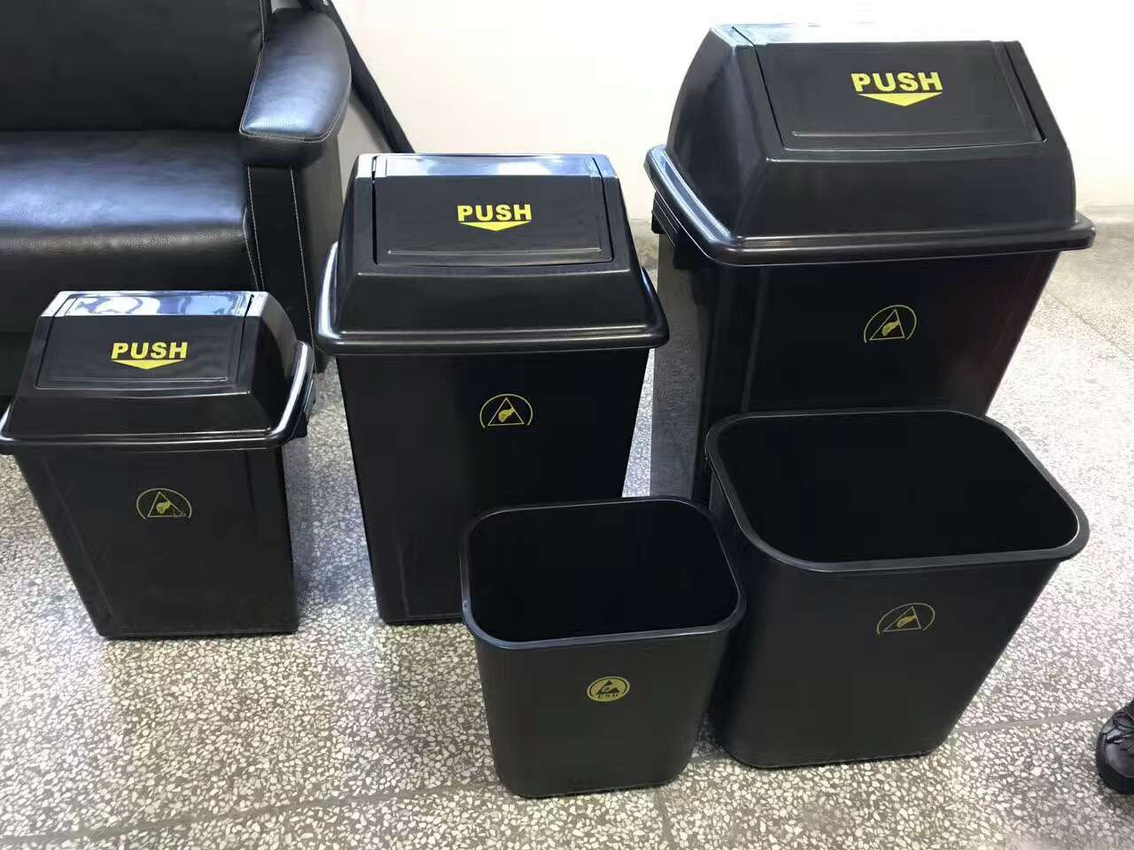 Anti-static dust bin Anti-static dust bin